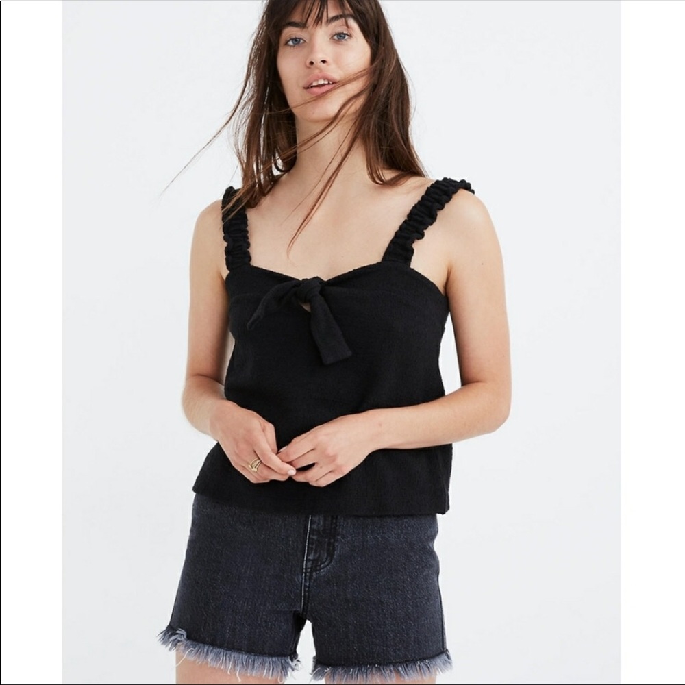 🆕 Madewell- Texture & Thread Tie Front Top